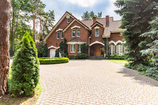 Best Driveway Borders and Edging Pavers in Orland Hls, IL